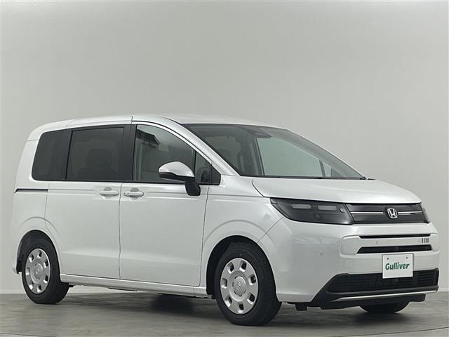 フリード e:HEV AIR Biz 登録済み未使用車 両側パワースライドドア バックカメラ オートハイビーム コーナーセンサー レーダークルーズコントロール レーンキープアシスト 衝突軽減システム スマートキー LEDヘッドライト(18枚目)