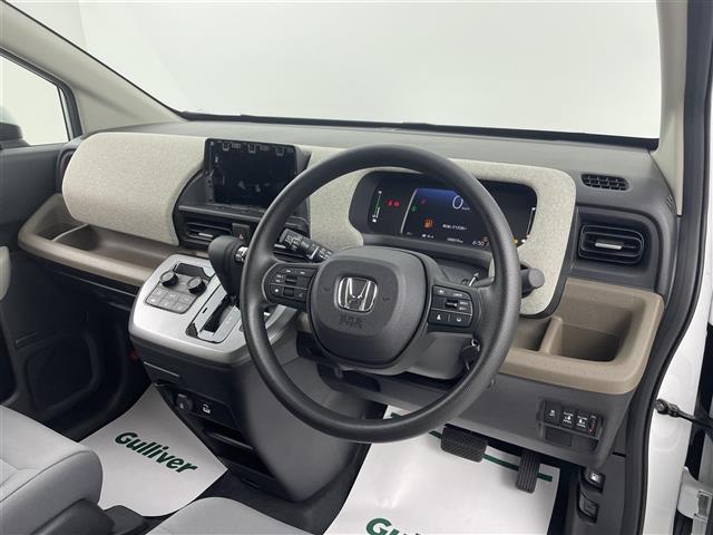 フリード e:HEV AIR Biz 登録済み未使用車 両側パワースライドドア バックカメラ オートハイビーム コーナーセンサー レーダークルーズコントロール レーンキープアシスト 衝突軽減システム スマートキー LEDヘッドライト(21枚目)