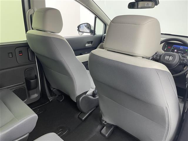 フリード e:HEV AIR Biz 登録済み未使用車 両側パワースライドドア バックカメラ オートハイビーム コーナーセンサー レーダークルーズコントロール レーンキープアシスト 衝突軽減システム スマートキー LEDヘッドライト(25枚目)