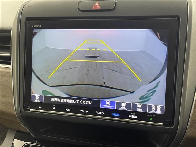 フリードハイブリッド ハイブリッド・Gホンダセンシング 純正9型ナビ 11.6型後席モニター 両側電動スライドドア シートヒーター バックカメラ ETC 追従走行 フルセグTV スマートキー Bluetooth 純正フロアマット 衝突被害軽減 禁煙車(3枚目)