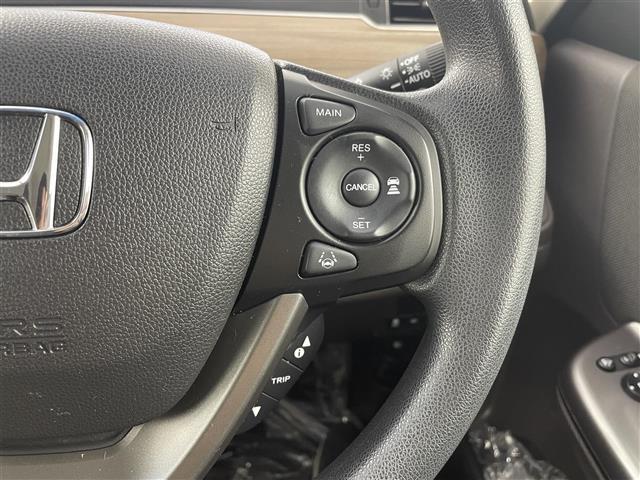 フリードハイブリッド ハイブリッド・Gホンダセンシング 純正9型ナビ 11.6型後席モニター 両側電動スライドドア シートヒーター バックカメラ ETC 追従走行 フルセグTV スマートキー Bluetooth 純正フロアマット 衝突被害軽減 禁煙車(13枚目)