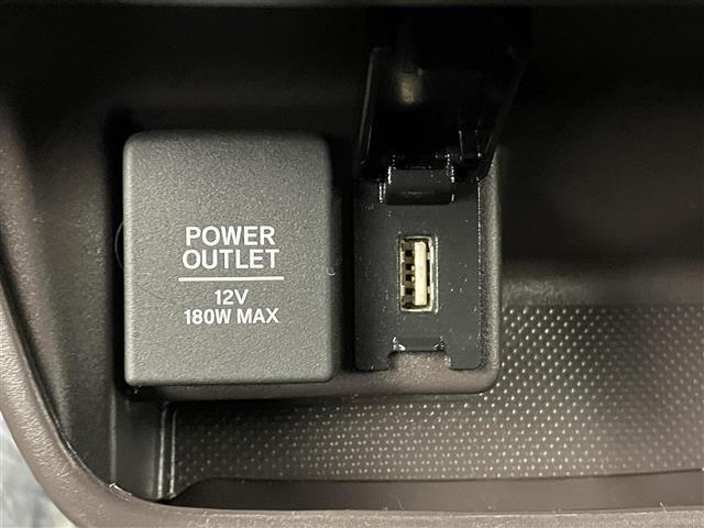 フリードハイブリッド ハイブリッド・Gホンダセンシング 純正9型ナビ 11.6型後席モニター 両側電動スライドドア シートヒーター バックカメラ ETC 追従走行 フルセグTV スマートキー Bluetooth 純正フロアマット 衝突被害軽減 禁煙車(25枚目)