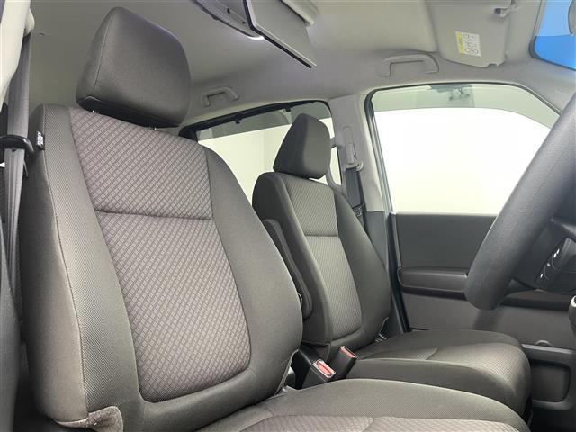 フリードハイブリッド ハイブリッド・Gホンダセンシング 純正9型ナビ 11.6型後席モニター 両側電動スライドドア シートヒーター バックカメラ ETC 追従走行 フルセグTV スマートキー Bluetooth 純正フロアマット 衝突被害軽減 禁煙車(30枚目)