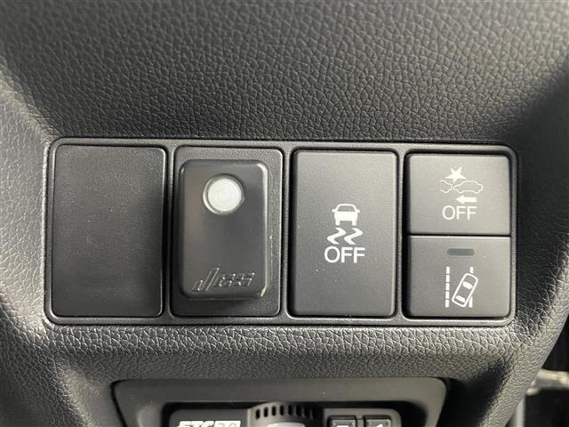 ステップワゴン モデューロX ホンダセンシング 純正10インチナビ アラウンドビューモニター 11.6インチフリップダウンモニター 両側パワースライドドア ハーフレザーシート アイドリングストップ 衝突軽減システム スペアキー ETC2.0 禁煙車(6枚目)