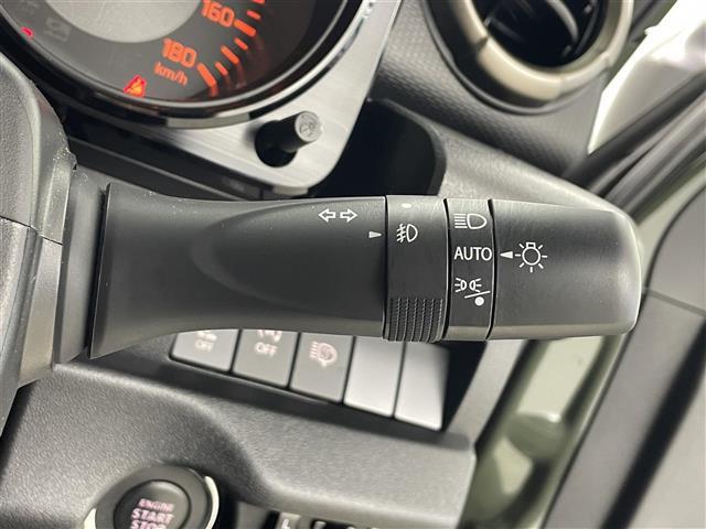 ジムニーシエラ JC 8インチナビ Bluetooth バックカメラ シートヒーター クルーズコントロール 衝突軽減システム オートハイビーム ダウンヒルアシストコントロール 純正LEDヘッドライト ETC スマートキー(15枚目)
