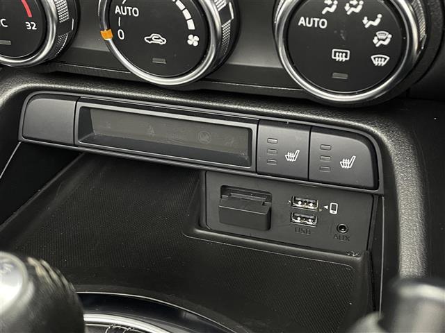 ロードスター Sスペシャルパッケージ 純正ナビ Bluetooth バックカメラ CD/DVD シートヒーター コーナーセンサー オートハイビーム 衝突軽減システム BSM スマートキー 純正16インチアルミホイール 禁煙車 ETC(6枚目)