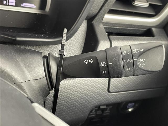 ルーミー カスタムG-T 純正9型ナビ 両側パワースライド 全方位カメラ シートヒーター ビルトインETC2.0 前後ドライブレコーダー フルセグTV レーダークルーズコントロール スマートアシスト スマートキー 禁煙車(15枚目)