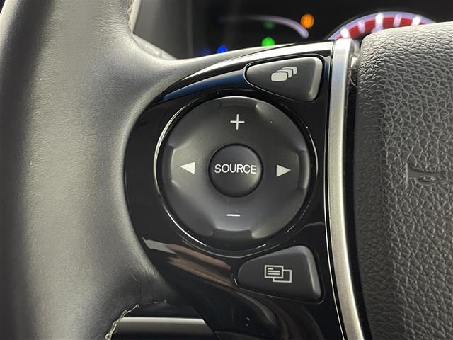 オデッセイ アブソルート・ホンダセンシング　禁煙　純正９型ナビ　Ｂカメラ　９型後席モニター　両側電動　ＥＴＣ　オットマン　Ｂｌｕｅｔｏｏｔｈ　ＴＶ　前後ドライブレコーダー　レーダークルーズコントロール　レーンキープアシスト　衝突軽減システム（12枚目）