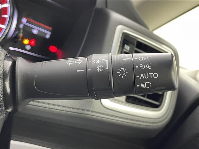 オデッセイ アブソルート・ホンダセンシング　禁煙　純正９型ナビ　Ｂカメラ　９型後席モニター　両側電動　ＥＴＣ　オットマン　Ｂｌｕｅｔｏｏｔｈ　ＴＶ　前後ドライブレコーダー　レーダークルーズコントロール　レーンキープアシスト　衝突軽減システム（15枚目）