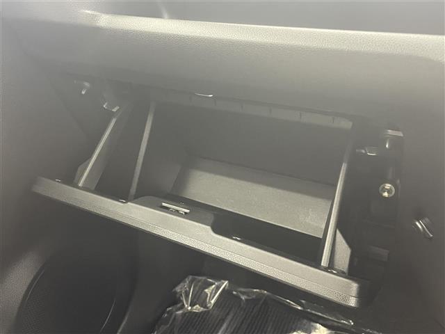 ミライース Ｌ　ＳＡＩＩＩ　１０ｔｈアニバーサリーエディション　純正ナビ　バックカメラ　ＴＶ　ＢＴ　衝突軽減　ＥＴＣ　コーナーセンサー　オートハイビーム　禁煙車　純正フロアマット　オートライト　スペアキー　アイドリングストップ　リモコンキー　盗難防止（13枚目）