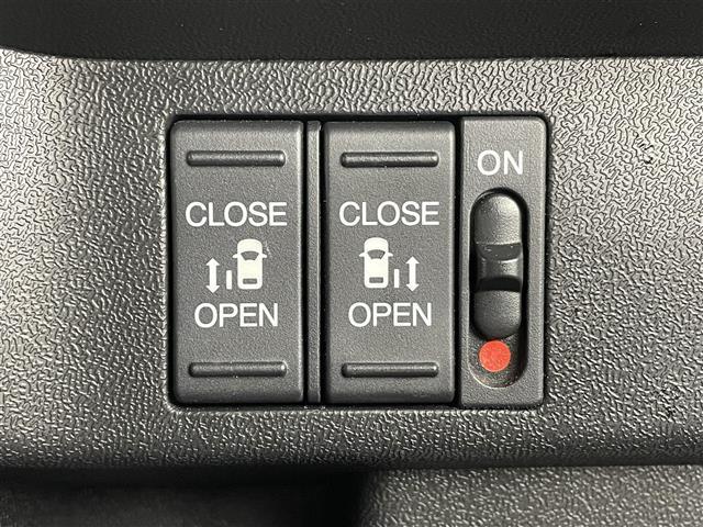 ステップワゴンスパーダ スパーダ ホンダセンシング 禁煙 純正9型ナビ 11.6型フリップダウンモニター バックカメラ 両側パワースライドドア ビルトインETC LEDヘッドライト フルセグ Bluetooth ウォークスルー MTモード付 衝突軽減(5枚目)