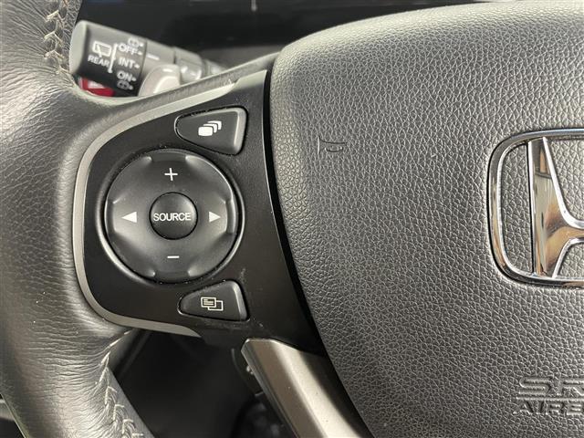 ステップワゴンスパーダ スパーダ ホンダセンシング 禁煙 純正9型ナビ 11.6型フリップダウンモニター バックカメラ 両側パワースライドドア ビルトインETC LEDヘッドライト フルセグ Bluetooth ウォークスルー MTモード付 衝突軽減(10枚目)