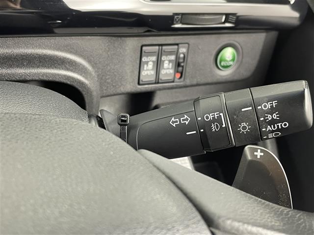 ステップワゴンスパーダ スパーダ ホンダセンシング 禁煙 純正9型ナビ 11.6型フリップダウンモニター バックカメラ 両側パワースライドドア ビルトインETC LEDヘッドライト フルセグ Bluetooth ウォークスルー MTモード付 衝突軽減(13枚目)