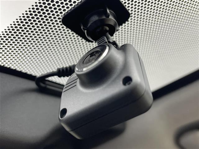 シエンタ ハイブリッドZ 禁煙 純正10.5型DA TV モデリスタ 全方位 BT ETC 前後ドライブレコーダー 衝突被害軽減 両側パワースライドドア 前後コーナーセンサー レーンキープアシスト LEDヘッドライト BSM(7枚目)