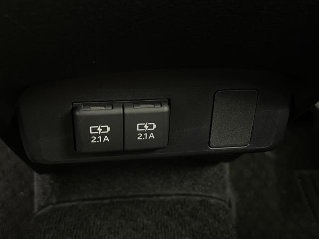 シエンタ G 禁煙 純正9型ナビ 両側電動 Bカメラ ETC LEDヘッドライト 前後ドライブレコーダー フルセグTV Bluetooth CD/DVD スマートキー 衝突被害軽減 純正フロアマット フルフラット(14枚目)