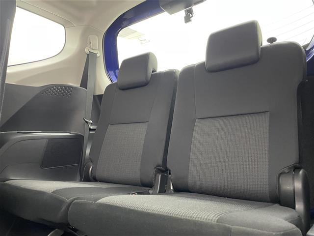 シエンタ G 禁煙 純正9型ナビ 両側電動 Bカメラ ETC LEDヘッドライト 前後ドライブレコーダー フルセグTV Bluetooth CD/DVD スマートキー 衝突被害軽減 純正フロアマット フルフラット(35枚目)