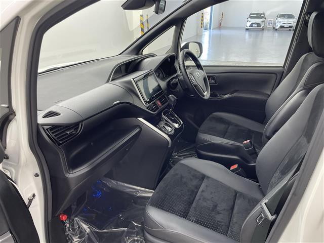 ヴォクシー ZS 煌III モデリスタ 純正9型ナビ 両側 Bカメラ ETC フルセグTV ハーフレザーシート 純正16インチアルミ クルーズコントロール LEDヘッドライト 衝突被害軽減 BT USB端子 衝突被害軽減(25枚目)