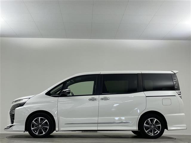 ヴォクシー ZS 煌III モデリスタ 純正9型ナビ 両側 Bカメラ ETC フルセグTV ハーフレザーシート 純正16インチアルミ クルーズコントロール LEDヘッドライト 衝突被害軽減 BT USB端子 衝突被害軽減(41枚目)