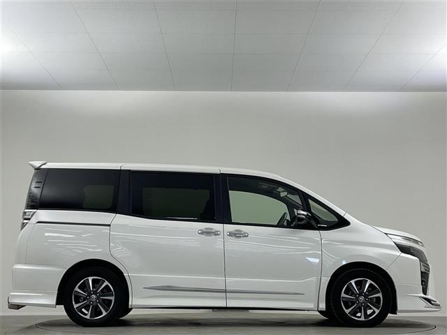 ヴォクシー ZS 煌III モデリスタ 純正9型ナビ 両側 Bカメラ ETC フルセグTV ハーフレザーシート 純正16インチアルミ クルーズコントロール LEDヘッドライト 衝突被害軽減 BT USB端子 衝突被害軽減(42枚目)