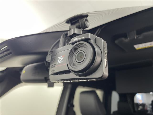 ヴォクシー S-Z 禁煙 純正10.5型ナビ 14.1型後席 両側 ETC ハーフレザー シートヒーター 前後ドライブレコーダー BSM RCTA アダプティブヘッドライト フルセグTV BT LEDヘッドライト(10枚目)