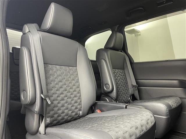 ヴォクシー S-Z 禁煙 純正10.5型ナビ 14.1型後席 両側 ETC ハーフレザー シートヒーター 前後ドライブレコーダー BSM RCTA アダプティブヘッドライト フルセグTV BT LEDヘッドライト(32枚目)