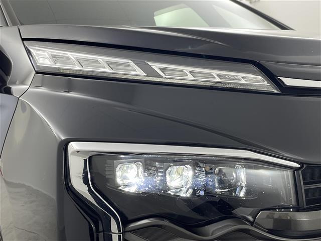 ヴォクシー S-Z 禁煙 純正10.5型ナビ 14.1型後席 両側 ETC ハーフレザー シートヒーター 前後ドライブレコーダー BSM RCTA アダプティブヘッドライト フルセグTV BT LEDヘッドライト(39枚目)