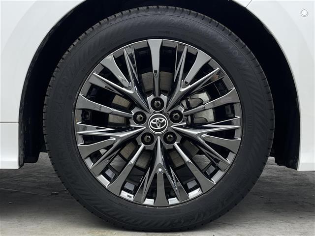 ヴェルファイアハイブリッド Z プレミア ムーンルーフ 後席モニター 茶革 360° BSM 純正14型ナビ 両側電動 オットマン 温シート ベンチレーション デジタルインナーミラー HUD スペアタイヤ アドバンストパーク ETC 禁煙(20枚目)