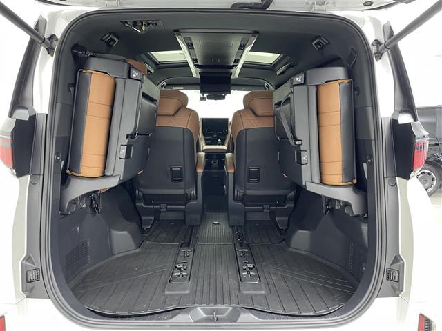 ヴェルファイアハイブリッド Z プレミア ムーンルーフ 後席モニター 茶革 360° BSM 純正14型ナビ 両側電動 オットマン 温シート ベンチレーション デジタルインナーミラー HUD スペアタイヤ アドバンストパーク ETC 禁煙(35枚目)