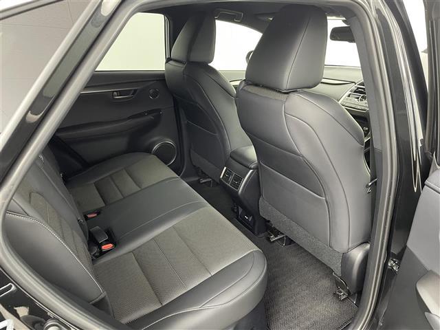 NX NX300h Fスポーツ 禁煙 360° 電動格納 冷シート BSM HUD ETC シートヒーター ドライブレコーダー オートハイビーム コーナーセンサー レーダークルーズコントロール レザーシート 純正ナビ BT DVD(25枚目)