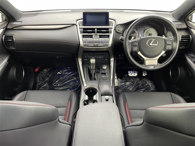 NX NX200t 3眼LEDサンルーフ TRDマフラー 純正ナビ TRDリアアンダースポイラー Bカメラ フルセグTV シートヒーター エアシート 半革 ETC ドライブレコーダー パワーシート 追従走行 禁煙(2枚目)