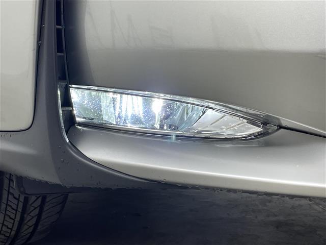 NX NX200t 3眼LEDサンルーフ TRDマフラー 純正ナビ TRDリアアンダースポイラー Bカメラ フルセグTV シートヒーター エアシート 半革 ETC ドライブレコーダー パワーシート 追従走行 禁煙(41枚目)