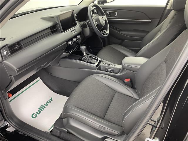 ヴェゼル e:HEV Z 禁煙 純正9型ナビ Bカメラ 温シート BSM ETC 前後ドライブレコーダー Bluetooth LEDヘッドライト ダウンヒルアシスト ホンダセンシング MTモード付AT CD/DVD フルセグ(29枚目)