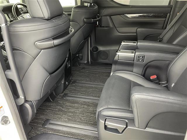 アルファード 2.5S Cパッケージ サンルーフ 12.8型後席 ALPINE11型ナビTV 温シート エアシート 両側電動スライドドア Bカメラ パワーシート パワーバックドア 三眼LEDヘッドライト 追従走行 ETC BT 禁煙(33枚目)