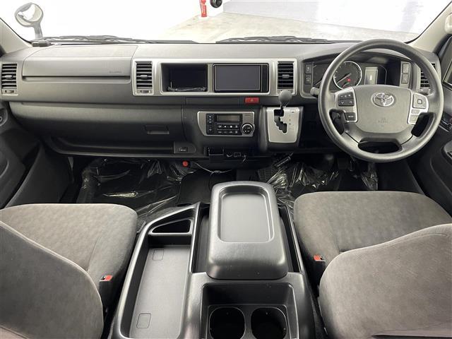 ハイエースワゴン ＧＬ　禁煙　モデリスタエアロ　後席　全方位　ＬＥＤ　純正ナビ　ビルトインＥＴＣ　ドライブレコーダー　フルセグＴＶ　パワースライドドア　スマートキー　ＭＴモード付ＡＴ　衝突被害軽減（2枚目）