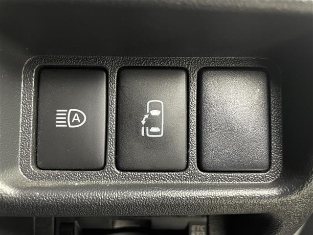 ハイエースワゴン ＧＬ　禁煙　モデリスタエアロ　後席　全方位　ＬＥＤ　純正ナビ　ビルトインＥＴＣ　ドライブレコーダー　フルセグＴＶ　パワースライドドア　スマートキー　ＭＴモード付ＡＴ　衝突被害軽減（7枚目）