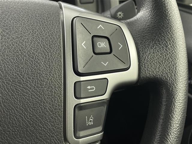 ハイエースワゴン ＧＬ　禁煙　モデリスタエアロ　後席　全方位　ＬＥＤ　純正ナビ　ビルトインＥＴＣ　ドライブレコーダー　フルセグＴＶ　パワースライドドア　スマートキー　ＭＴモード付ＡＴ　衝突被害軽減（11枚目）