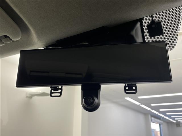 ハイエースワゴン ＧＬ　禁煙　モデリスタエアロ　後席　全方位　ＬＥＤ　純正ナビ　ビルトインＥＴＣ　ドライブレコーダー　フルセグＴＶ　パワースライドドア　スマートキー　ＭＴモード付ＡＴ　衝突被害軽減（21枚目）