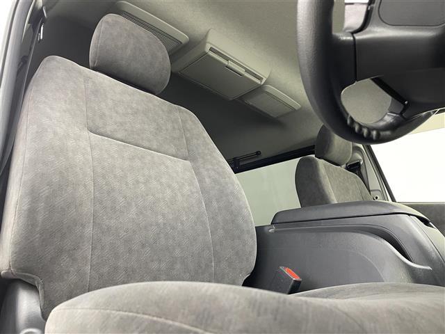 ハイエースワゴン ＧＬ　禁煙　モデリスタエアロ　後席　全方位　ＬＥＤ　純正ナビ　ビルトインＥＴＣ　ドライブレコーダー　フルセグＴＶ　パワースライドドア　スマートキー　ＭＴモード付ＡＴ　衝突被害軽減（27枚目）