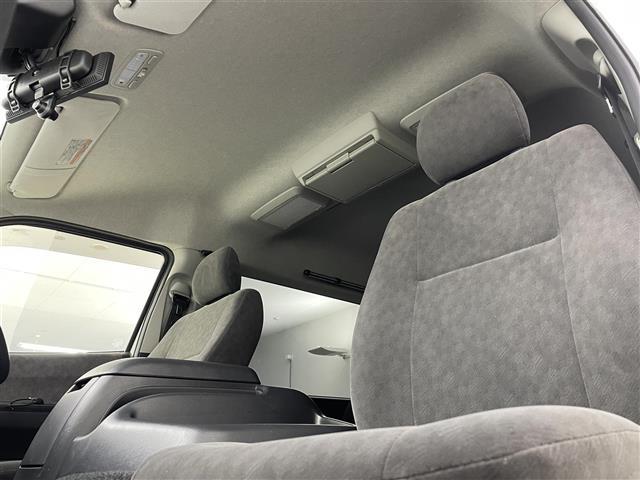 ハイエースワゴン ＧＬ　禁煙　モデリスタエアロ　後席　全方位　ＬＥＤ　純正ナビ　ビルトインＥＴＣ　ドライブレコーダー　フルセグＴＶ　パワースライドドア　スマートキー　ＭＴモード付ＡＴ　衝突被害軽減（29枚目）