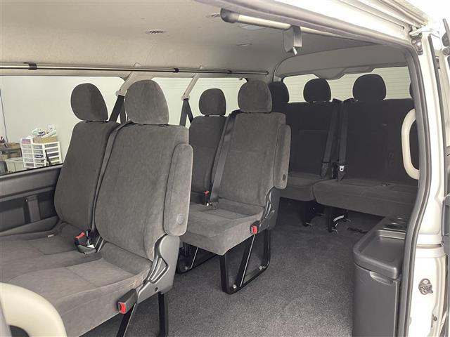 ハイエースワゴン ＧＬ　禁煙　モデリスタエアロ　後席　全方位　ＬＥＤ　純正ナビ　ビルトインＥＴＣ　ドライブレコーダー　フルセグＴＶ　パワースライドドア　スマートキー　ＭＴモード付ＡＴ　衝突被害軽減（32枚目）