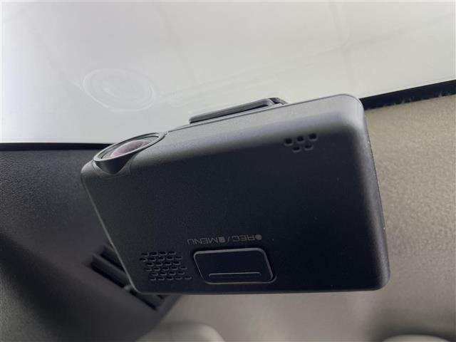 修復歴※などしっかり表記で安心をご提供！※当社基準による調査の結果、修復歴車と判断された車両は一部店舗を除き、販売を行なっておりません。万一、納車時に修復歴があった場合にはご契約の解除等に応じます。