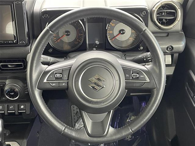 気になる車はすぐにお問い合わせください！画面右側の００６６から始まる無料ダイヤルからお問い合わせ下さい！専門スタッフがお車のご質問にお答えいたします！