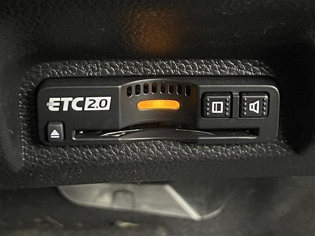 ヴェゼル e:HEV Z 禁煙 純正9型DA 温シートBカメラ BSM LED ビルトインETC2.0 フルセグTV パワーバックドア Bluetooth USB端子 ダウンヒルアシスト スマートキー 衝突被害軽減(5枚目)