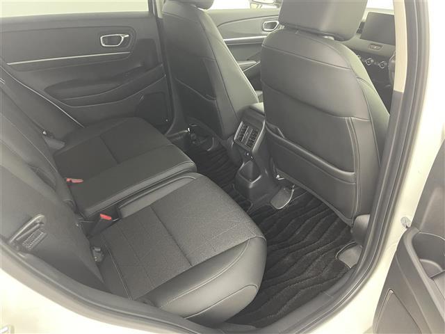 ヴェゼル e:HEV Z 禁煙 純正9型DA 温シートBカメラ BSM LED ビルトインETC2.0 フルセグTV パワーバックドア Bluetooth USB端子 ダウンヒルアシスト スマートキー 衝突被害軽減(30枚目)