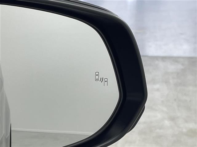 ヴォクシー ハイブリッドS-Z 純正10.5型ナビ 電動ステップ 快適利便 BSM 電動リアゲート シートヒーター AC100V電源 オットマン 両側電動 バックカメラ オートハイビーム ETC コーナーセンサー コネクトナビ(5枚目)