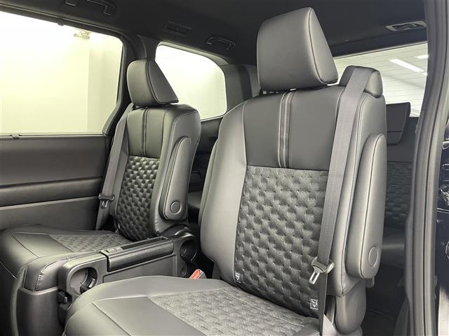 ヴォクシー ハイブリッドS-Z 純正10.5型ナビ 電動ステップ 快適利便 BSM 電動リアゲート シートヒーター AC100V電源 オットマン 両側電動 バックカメラ オートハイビーム ETC コーナーセンサー コネクトナビ(27枚目)