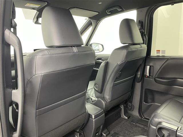 ヴォクシー ハイブリッドS-Z 純正10.5型ナビ 電動ステップ 快適利便 BSM 電動リアゲート シートヒーター AC100V電源 オットマン 両側電動 バックカメラ オートハイビーム ETC コーナーセンサー コネクトナビ(28枚目)