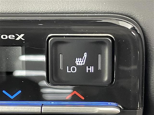 ヴォクシー ハイブリッドS-Z 純正10.5型ナビ 電動ステップ 快適利便 BSM 電動リアゲート シートヒーター AC100V電源 オットマン 両側電動 バックカメラ オートハイビーム ETC コーナーセンサー コネクトナビ(35枚目)