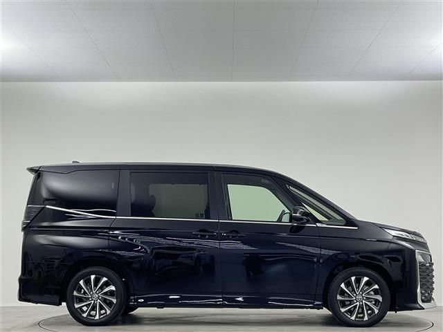 ヴォクシー ハイブリッドS-Z 純正10.5型ナビ 電動ステップ 快適利便 BSM 電動リアゲート シートヒーター AC100V電源 オットマン 両側電動 バックカメラ オートハイビーム ETC コーナーセンサー コネクトナビ(43枚目)