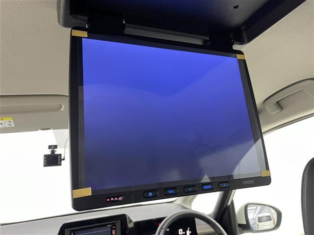 セレナ ｅ－パワー　ハイウェイスターＶ　純正ナビ　Ｂカメラ　後席モニター　ＢＳＭ　ＥＴＣ　レーンキープアシスト　両側パワースライドドア　オートハイビーム　コーナーセンサー　衝突軽減システム　レーダークルーズコントロール　Ｂｌｕｅｔｏｏｔｈ（4枚目）